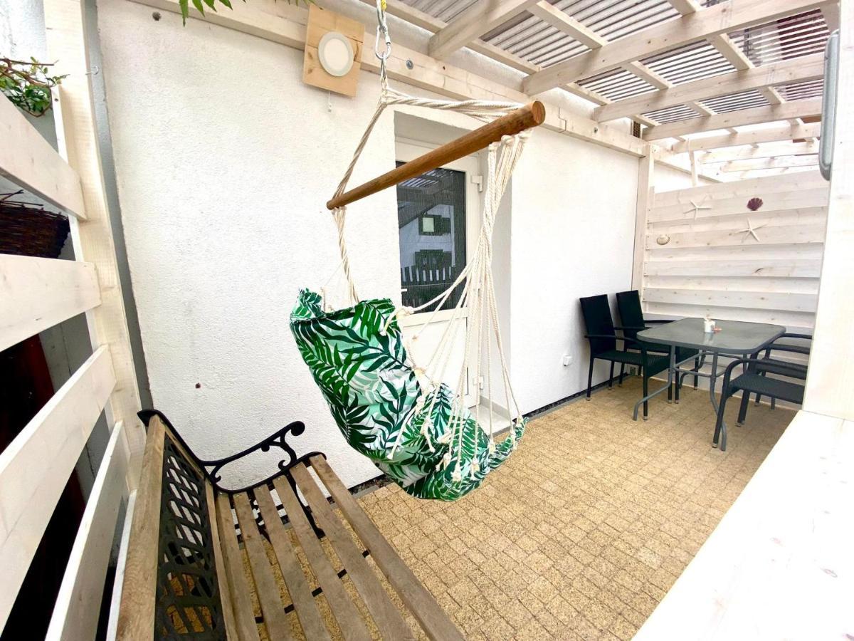 Apartament Dla 4 Osob Blisko Morza Niechorze Dış mekan fotoğraf